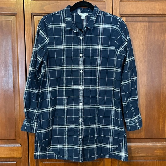 Garnet Hill Navy Blue Plaid Button Down Shirt Size Small - Picture 1 of 8